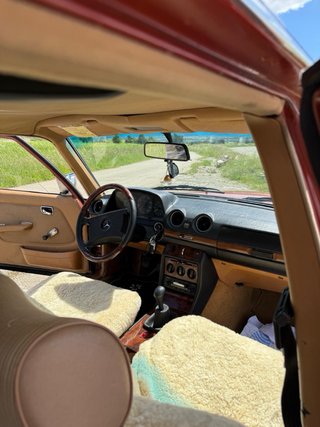 Mercedes-Benz 240 d 1993