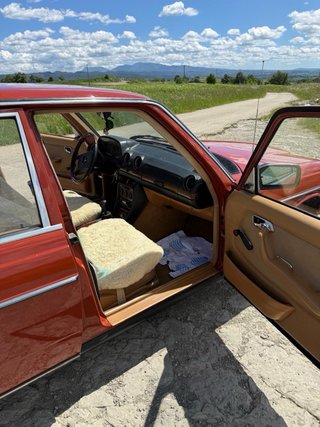 Mercedes-Benz 240 d 1993