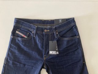 Diesel Thommer. Pantalón vaquero slim. W32 L32