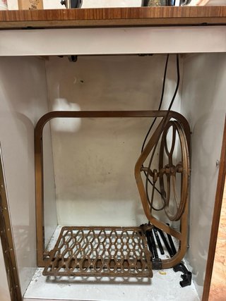 Máquina de coser Alpa - Buen estado