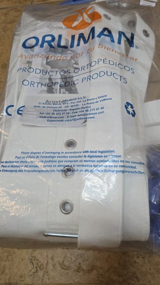 Arnés de sujeción a cama con imanes