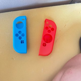 Nintendo Switch Azul y Rojo