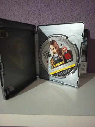 2 Giochi PS3: GTA IV e Call of Duty 4