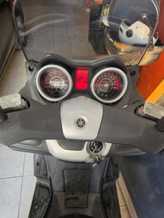 Yamaha XMAX 125 Negra