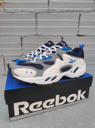 Vintage 00's Reebok Nexus 43