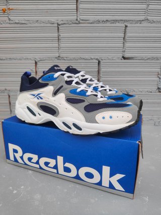 Vintage 00's Reebok Nexus 43
