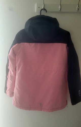 Chaqueta Anorak Northville Negra y Rosa