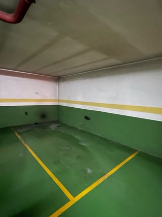 Alquiler plaza garaje Avda. Caldas – 70 €