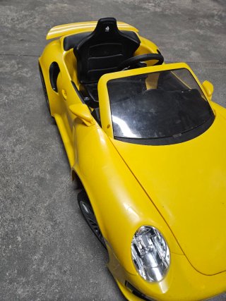 Coche Porsche 911 para niños