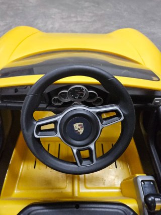 Coche Porsche 911 para niños