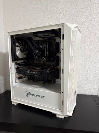 PC Gaming Nfortec Blanco con RGB