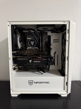 PC Gaming Nfortec Blanco con RGB