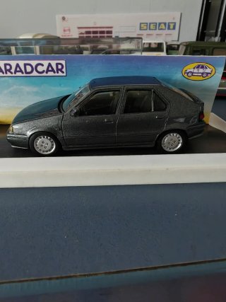 Renault 19 1/43