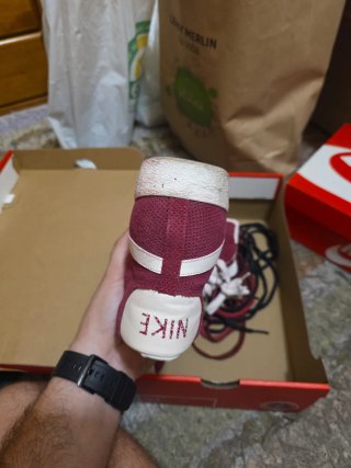 Zapatillas Nike Rojas y Blancas