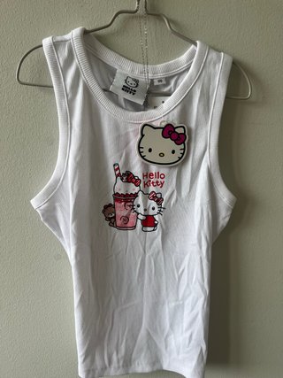 Camiseta Sanrio Hello Kitty Blanca