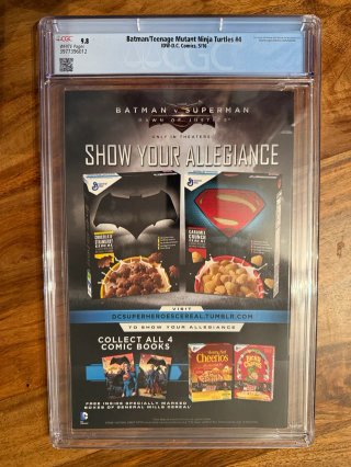 Comic gradeado CGC 9.8 - Batman / TMNT #4 2016