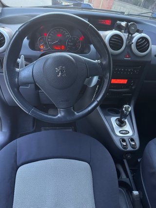 PEUGEOT 1007 🟡 1.6 110cv 2TRONIC AUTO 172000km