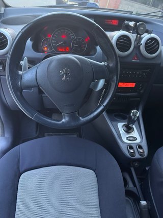 PEUGEOT 1007 🟡 1.6 110cv 2TRONIC AUTO 172000km
