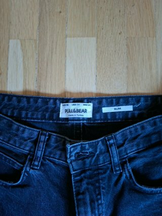 Pantalón corto negro Pull&Bear ripped talla 40