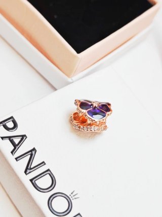 Charm Pandora color rosegold Flor con caja origina