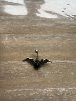 Piercing Ombligo Gótico Murciélago Negro