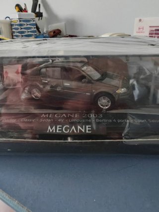 Renault Megane 2003 Sedán 1:43