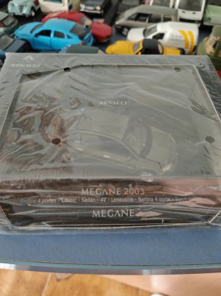 Renault Megane 2003 Sedán 1:43