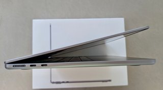 Apple Macbook Air 13" M2 Súper Precio Original