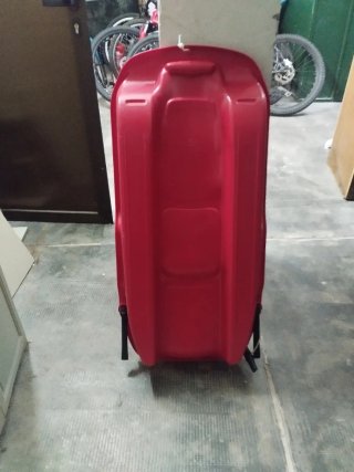 Trineo rojo para nieve