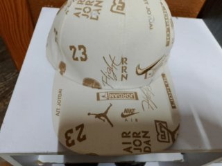 Gorra Nike Jordan Beige