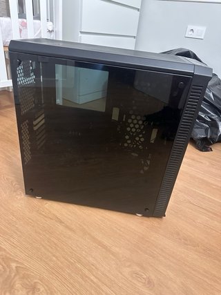 Caja Torre PC Gaming Cristal Templado
