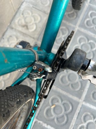 Bicicleta Montaña Amarilla y Turquesa