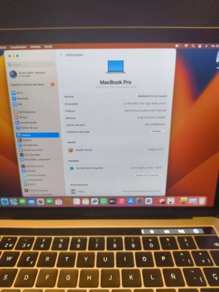 MacBook Pro Touch Bar 250GB