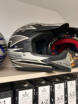 Casco de moto TAKACHI negro