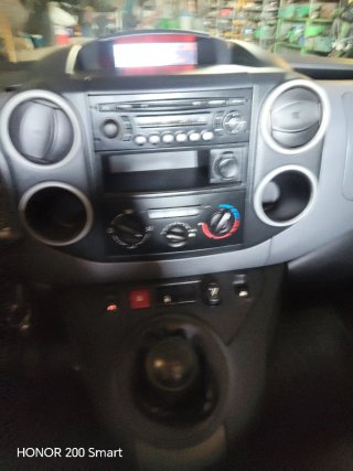 Peugeot Partner 2012