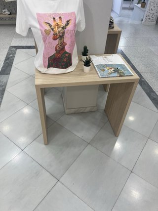 Mobiliario Tienda Ropa Completo