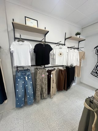 Mobiliario Tienda Ropa Completo