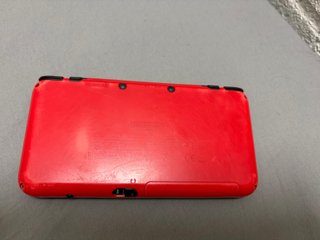 Nuovo Nintendo 2DS XL Nero/Rosso