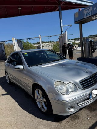 Mercedes-Benz Clase C 2006