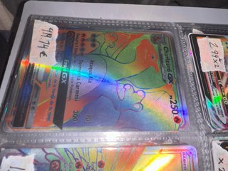 Carta Pokémon Charizard GX