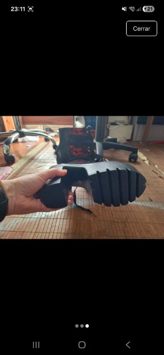 Botines plataforma negros y rojos
