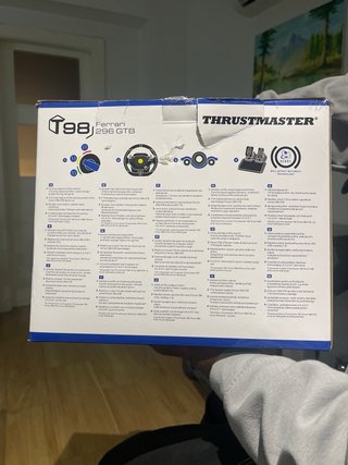 Volante Thrustmaster Ferrari PS5/PS4