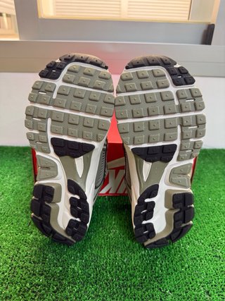 Nike Vomero 5 Talla 35.5 Nuevas Outlet