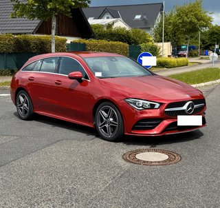 Mercedes-Benz CLA 200 Shooting Brake AMG Line Auto