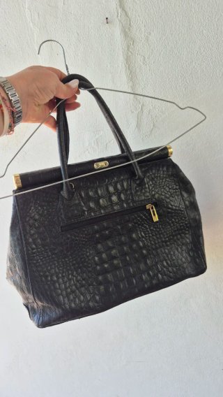 Borsa Nera con Texture Coccodrillo