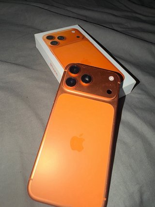 iPhone 17 Pro Max Naranja