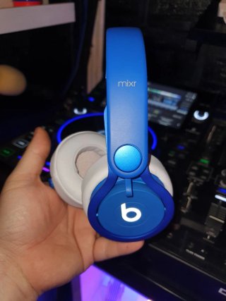 Beats Mixr Azul Eléctrico