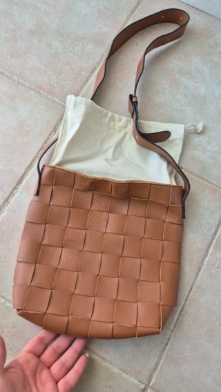 Borsa a tracolla intrecciata