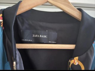 Cazadora Bomber Zara Estampada