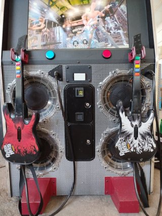 Máquina Arcade Guitar Hero
